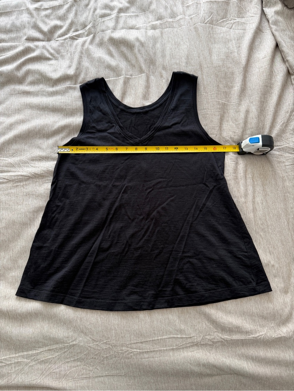 Wool& Poppy Signature Reversible Tank in Black - Picture 4 of 5